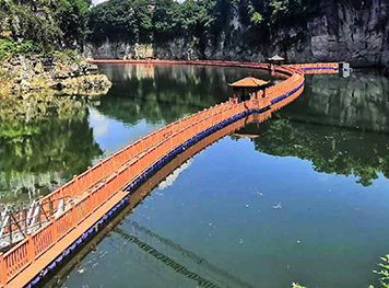 水上浮橋